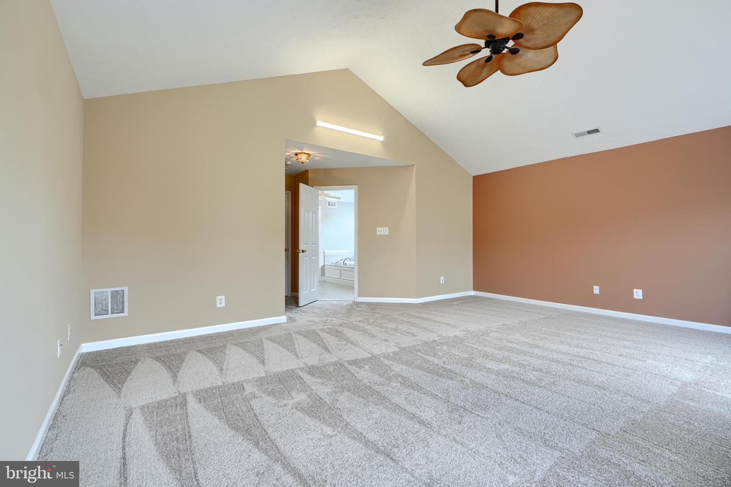 5101 Crest Haven Way