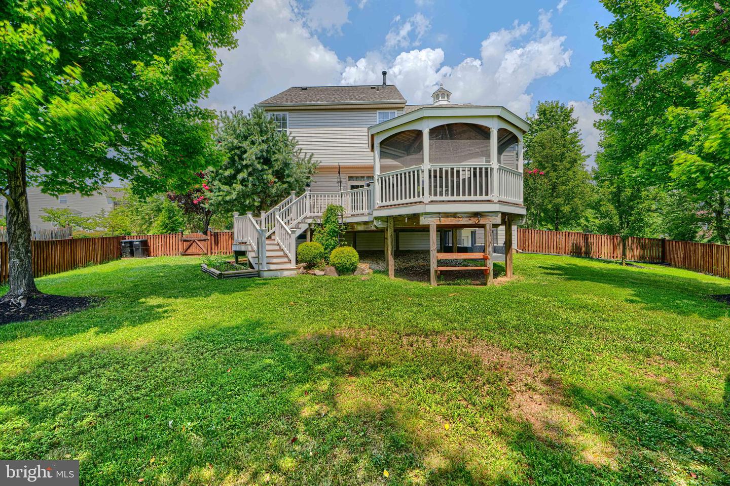 5101 Crest Haven Way