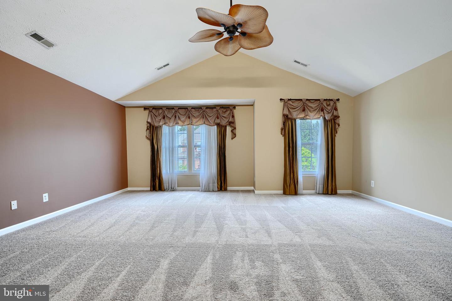 5101 Crest Haven Way