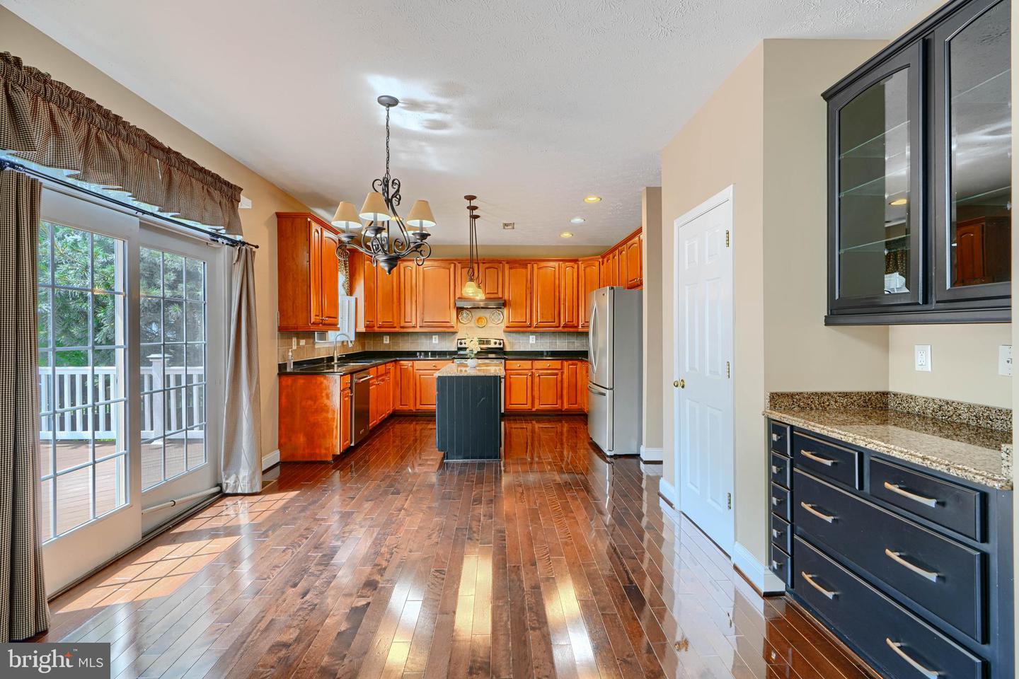 5101 Crest Haven Way