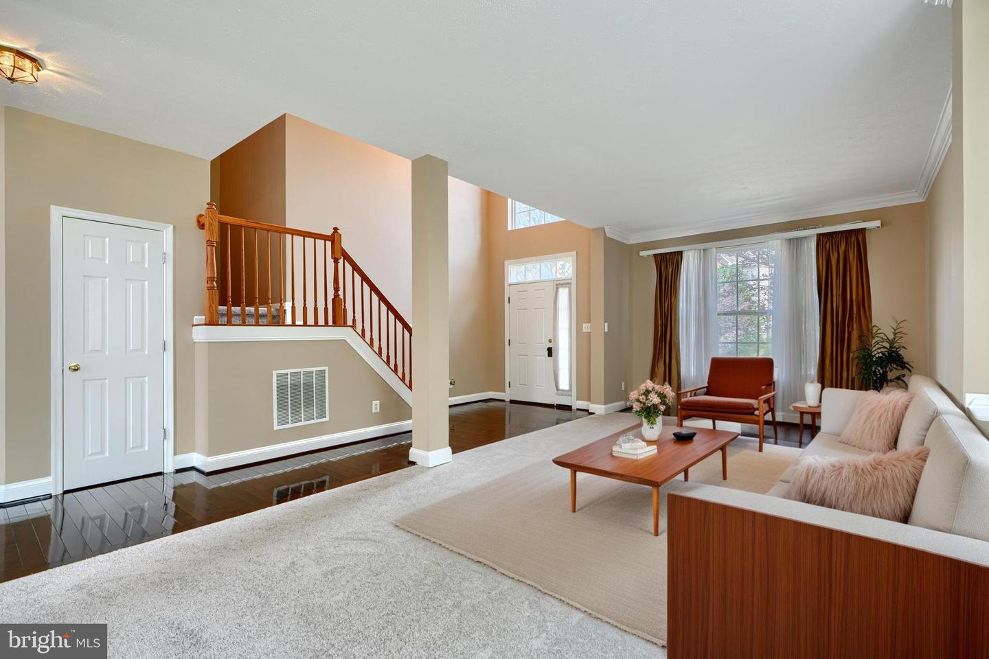 5101 Crest Haven Way