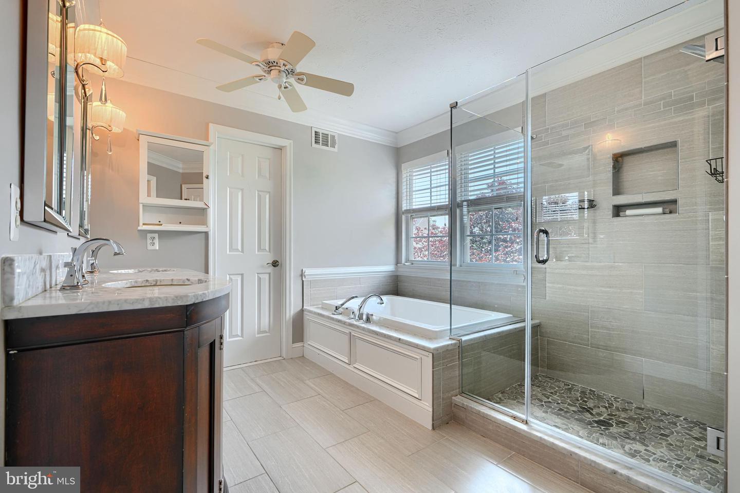 5101 Crest Haven Way