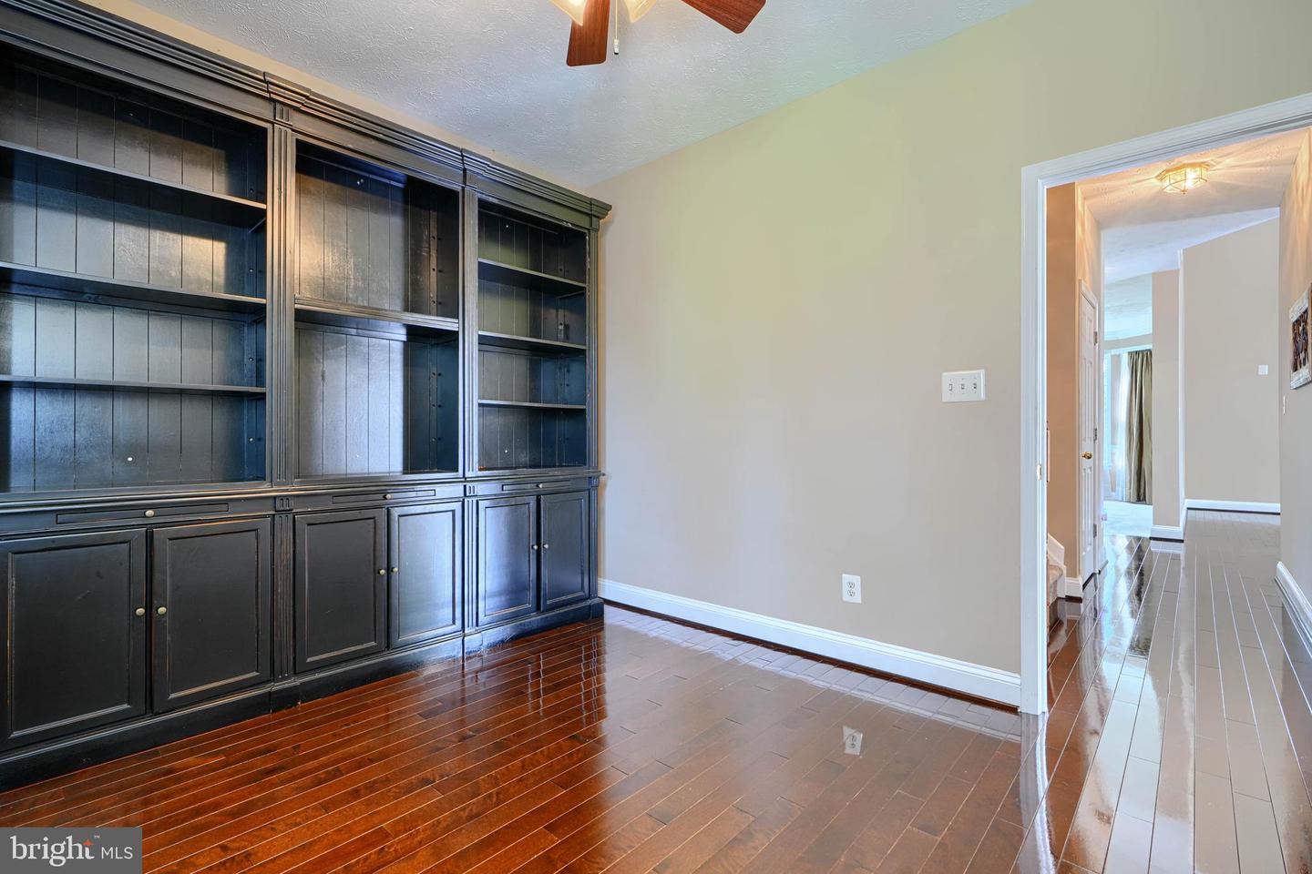 5101 Crest Haven Way