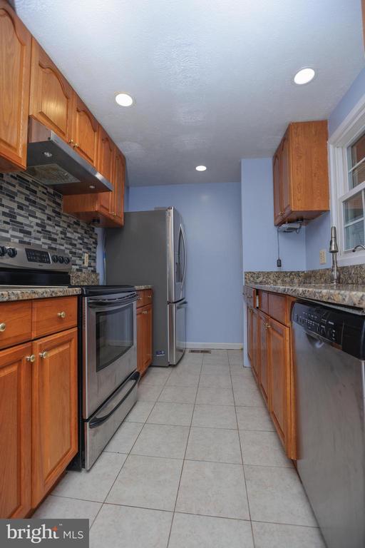 4328 HALLFIELD MANOR DRIVE