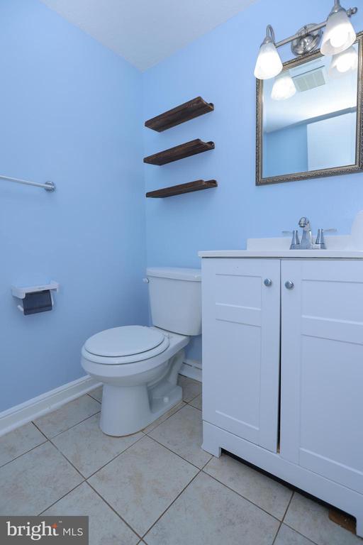 4328 HALLFIELD MANOR DRIVE