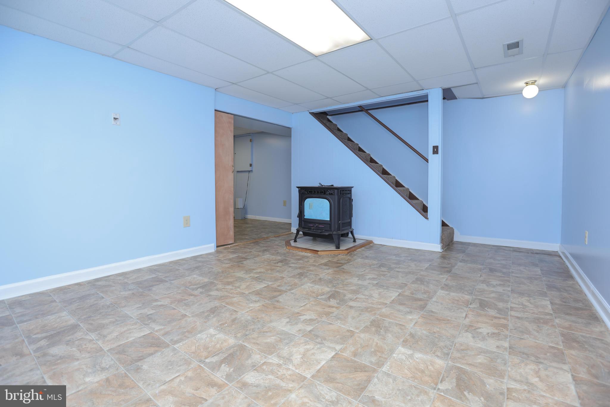 4328 HALLFIELD MANOR DRIVE