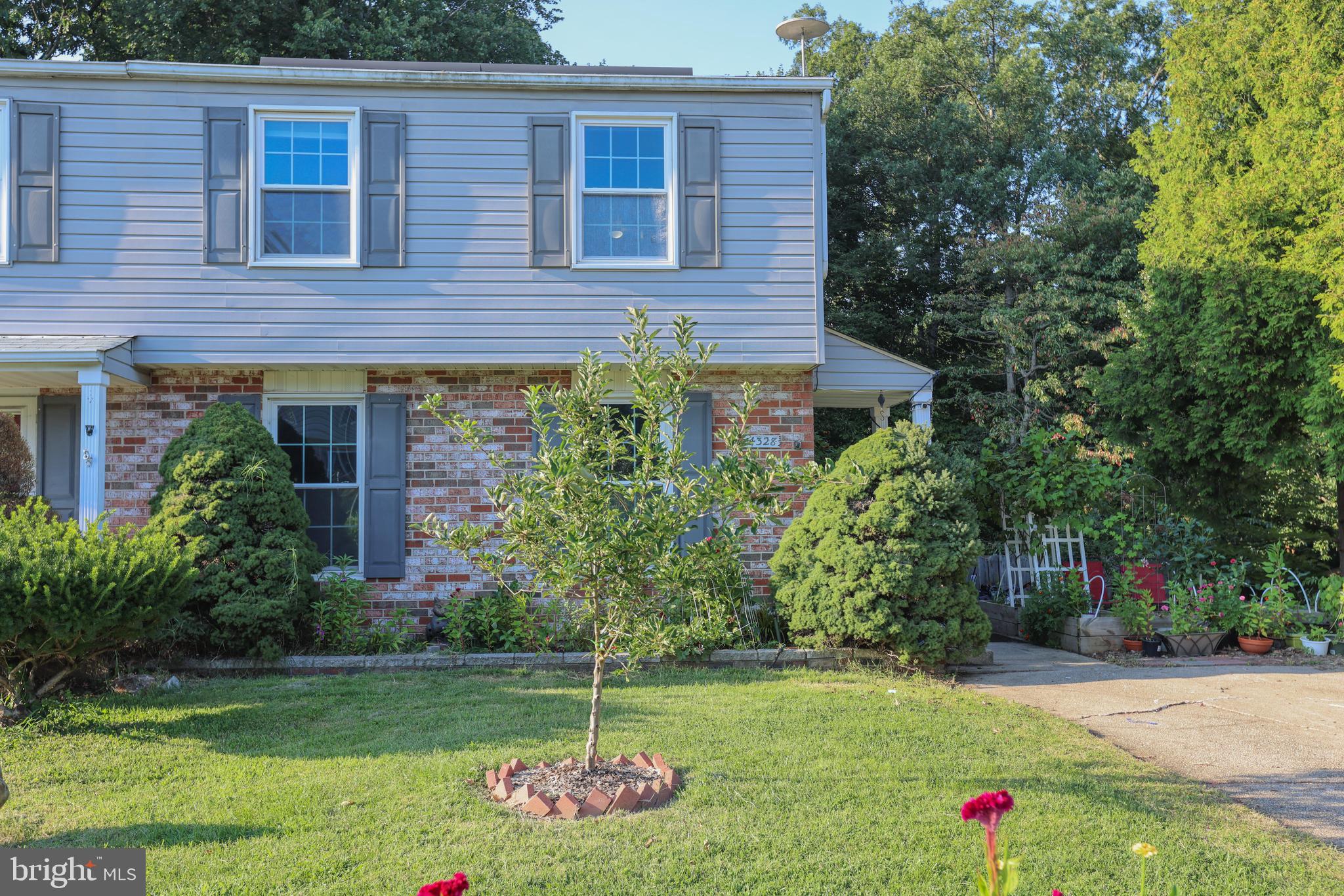 4328 HALLFIELD MANOR DRIVE