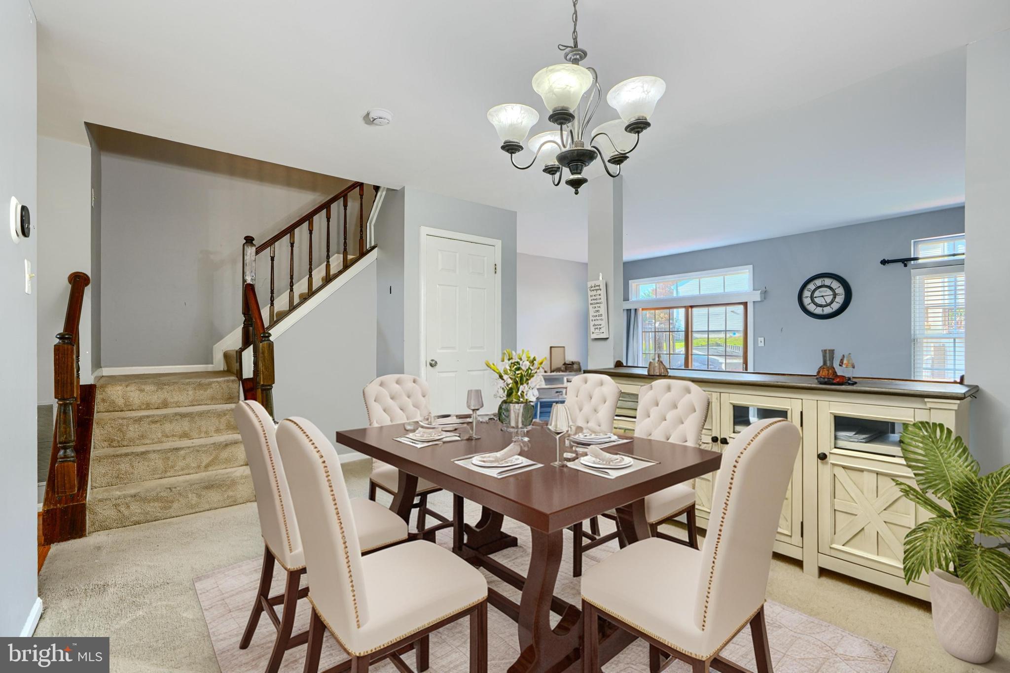 32 GILLAND COURT