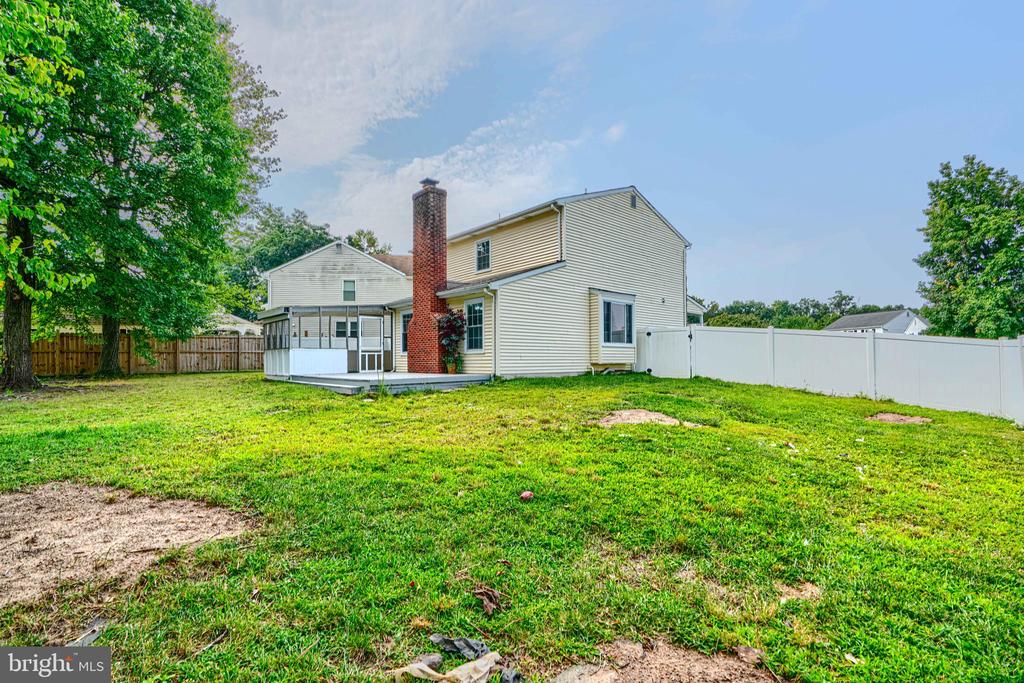 7 CRESTVIEW GARTH