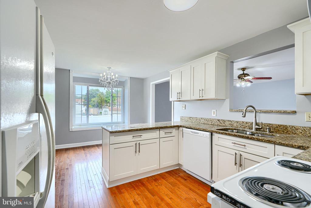 7 CRESTVIEW GARTH