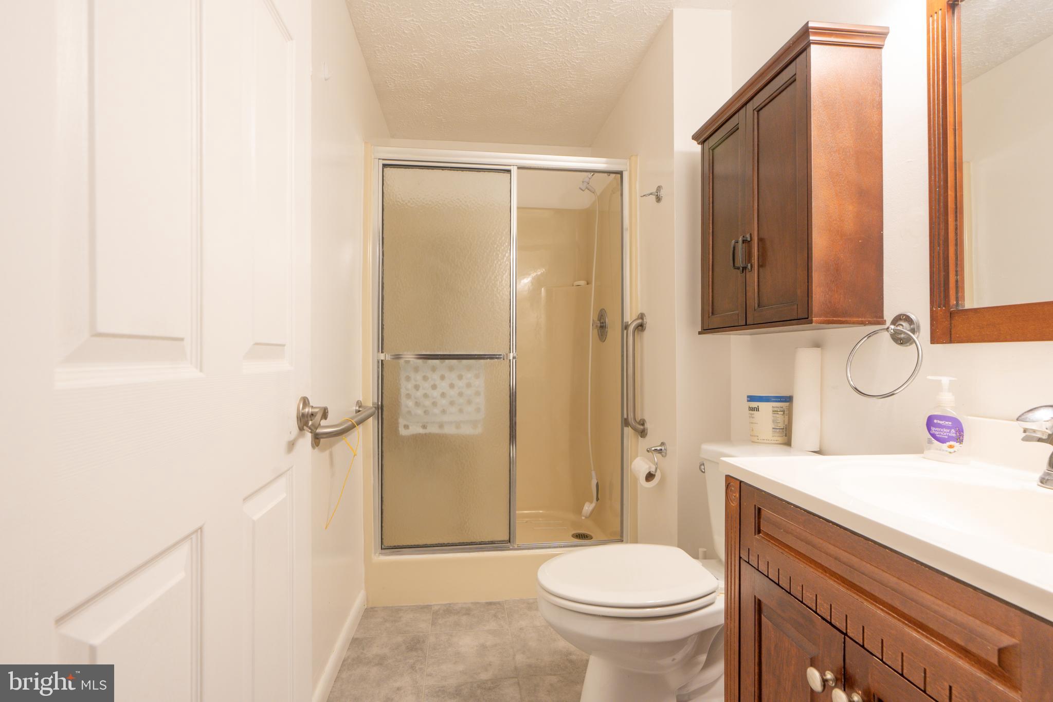 1 DERWOOD COURT