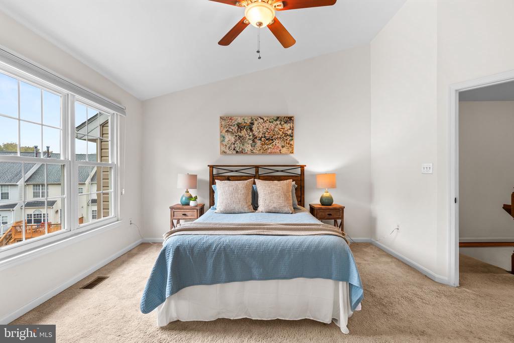 2421 QUILTING BEE ROAD