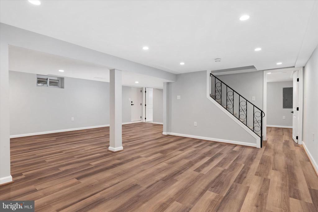 3 HARDING STREET