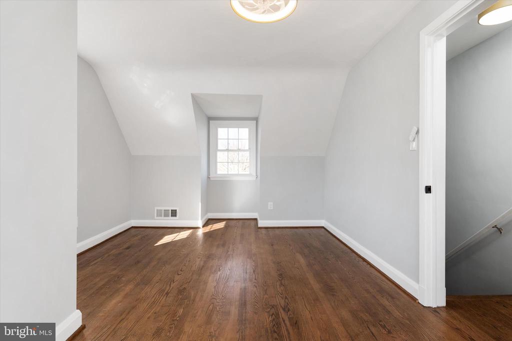 3 HARDING STREET