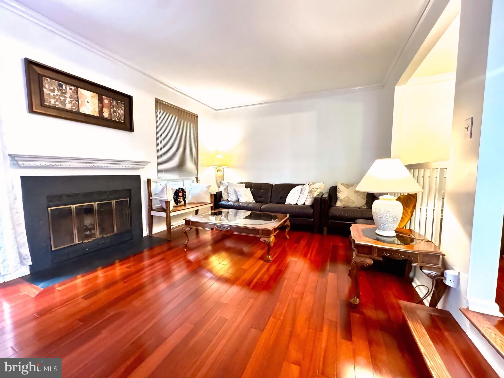 35 MILLWHEEL COURT