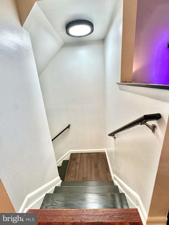 35 MILLWHEEL COURT