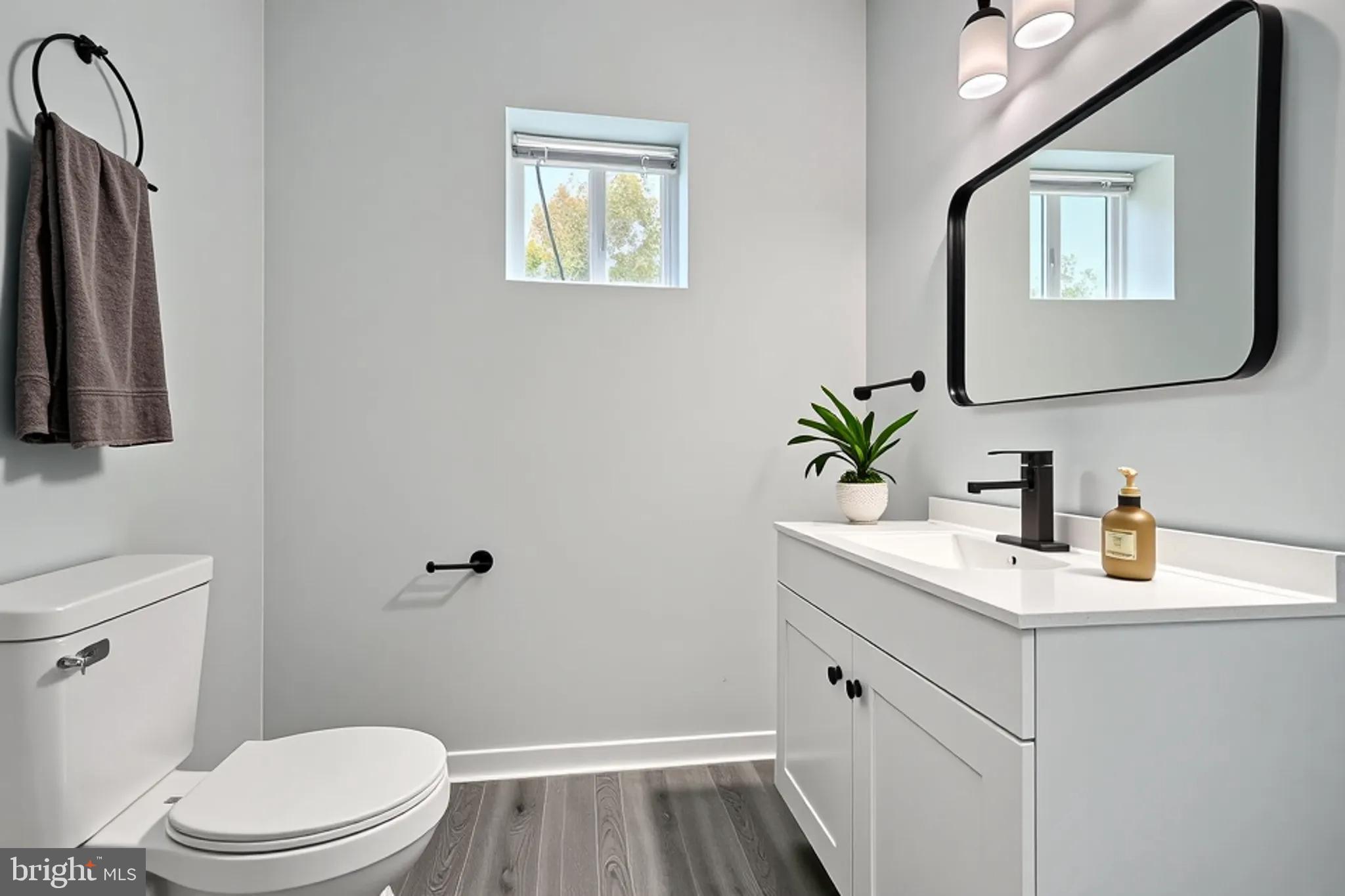 1928 ENGLEWOOD AVENUE