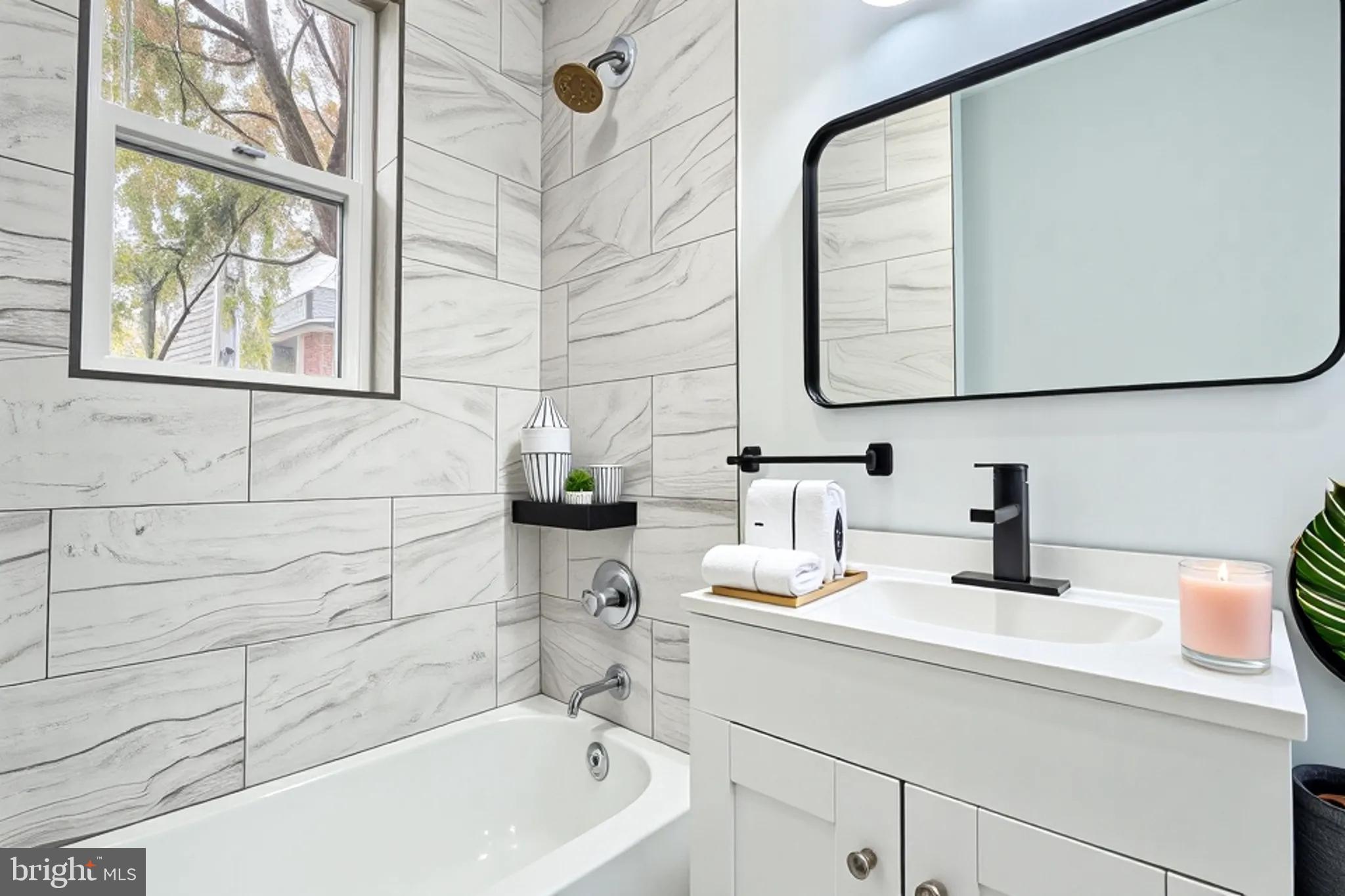 1928 ENGLEWOOD AVENUE