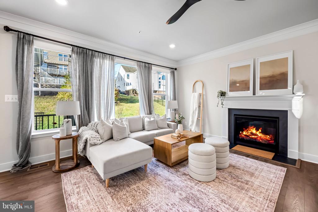 3704 KAHL FARM ROAD