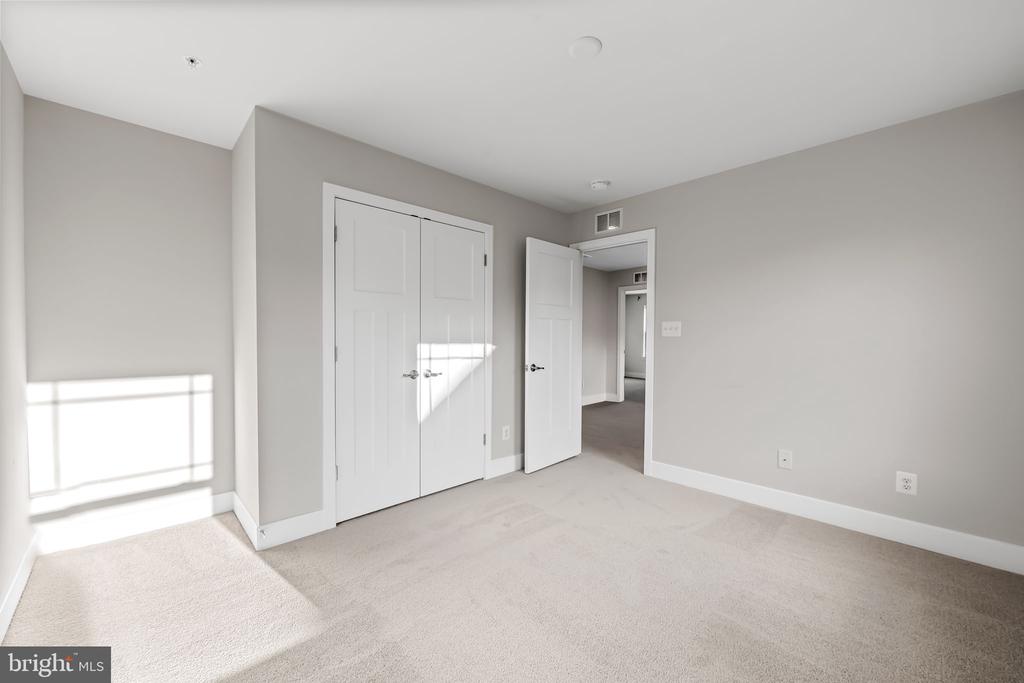 3704 KAHL FARM ROAD