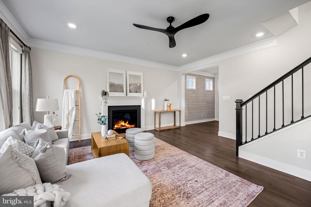 3704 KAHL FARM ROAD