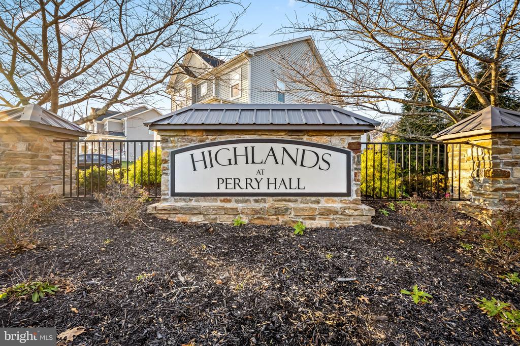 3704 KAHL FARM ROAD