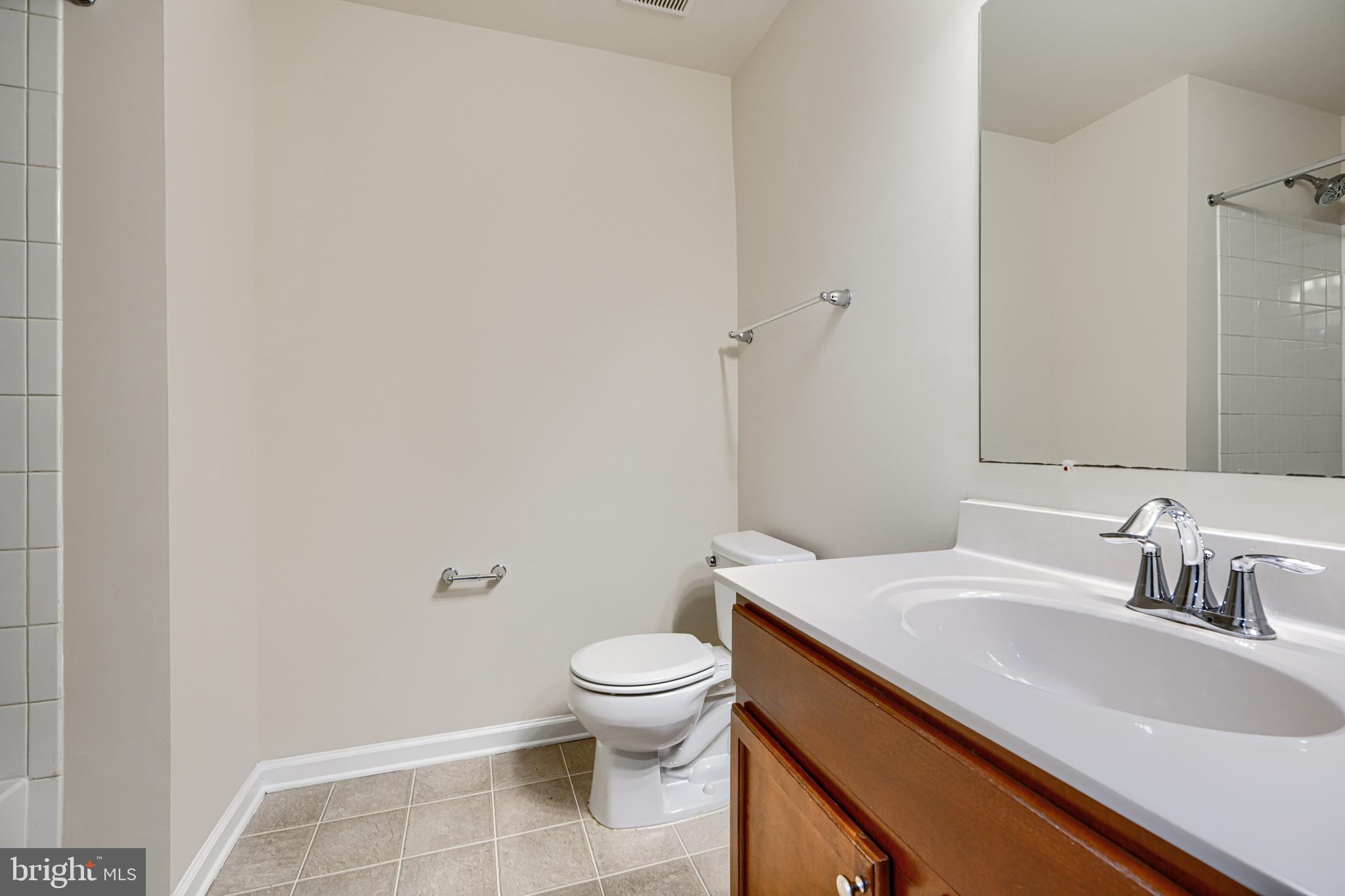 5908 GAMBRILL CIRCLE