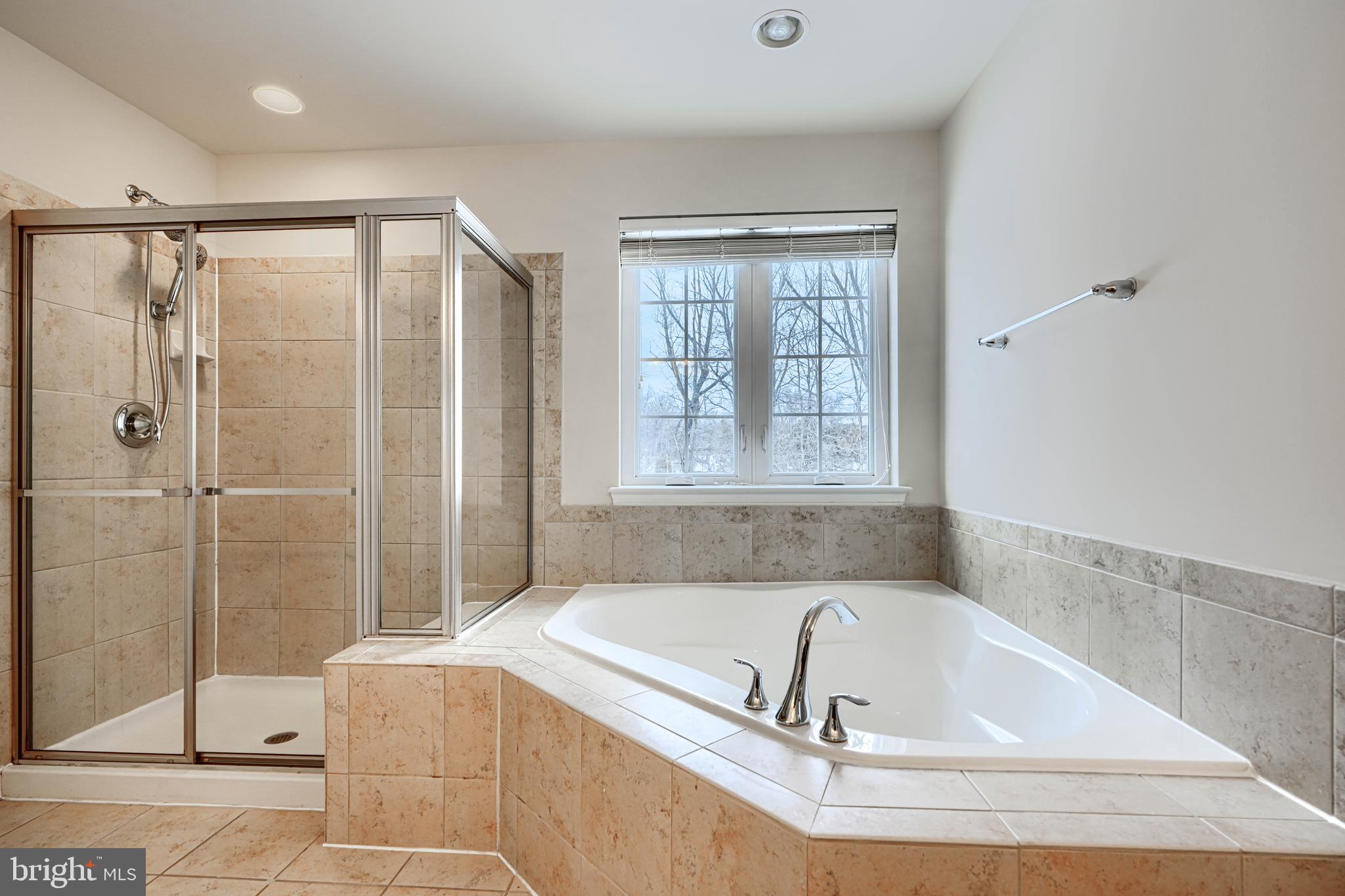 5908 GAMBRILL CIRCLE