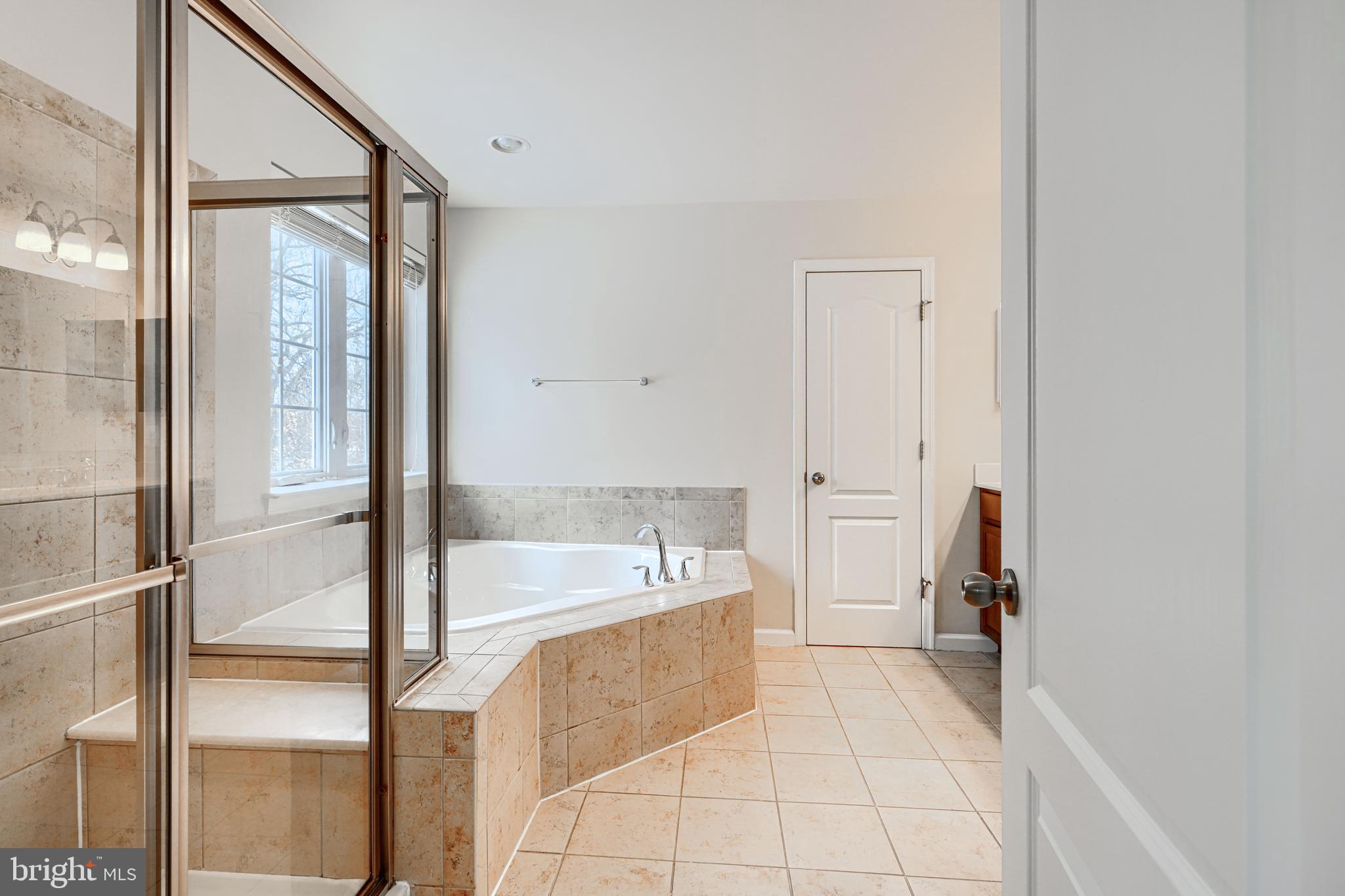 5908 GAMBRILL CIRCLE