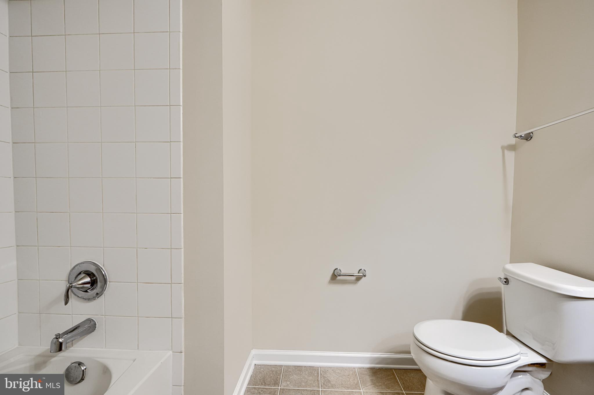 5908 GAMBRILL CIRCLE