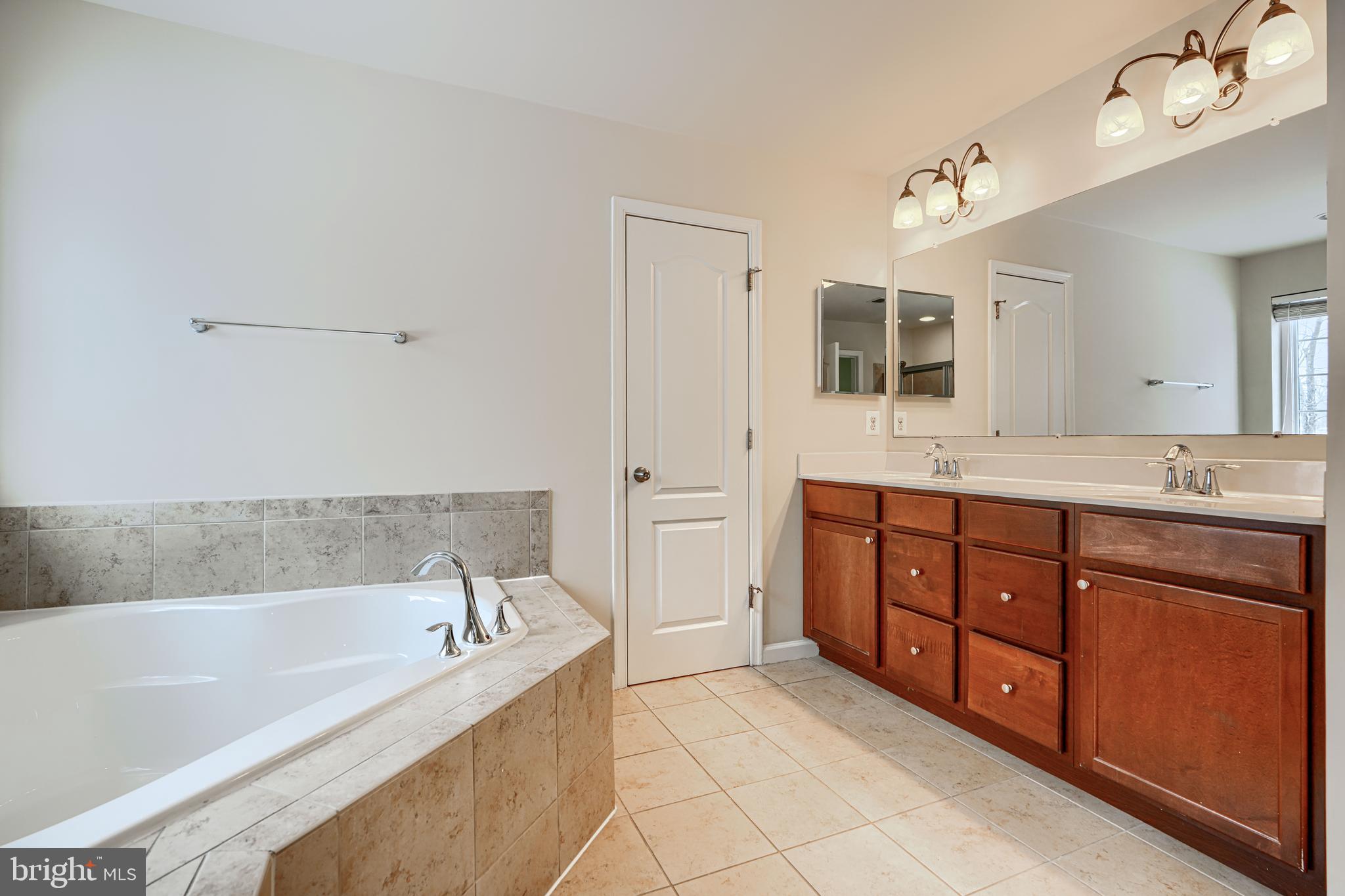 5908 GAMBRILL CIRCLE