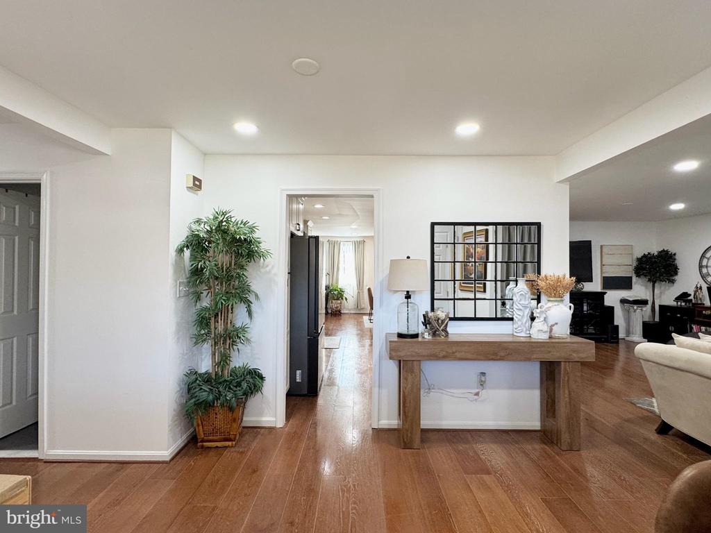 7397 NEW CUT ROAD