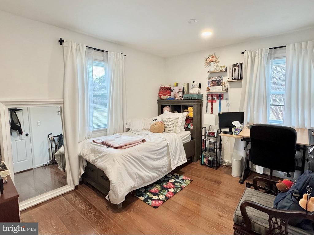 7397 NEW CUT ROAD