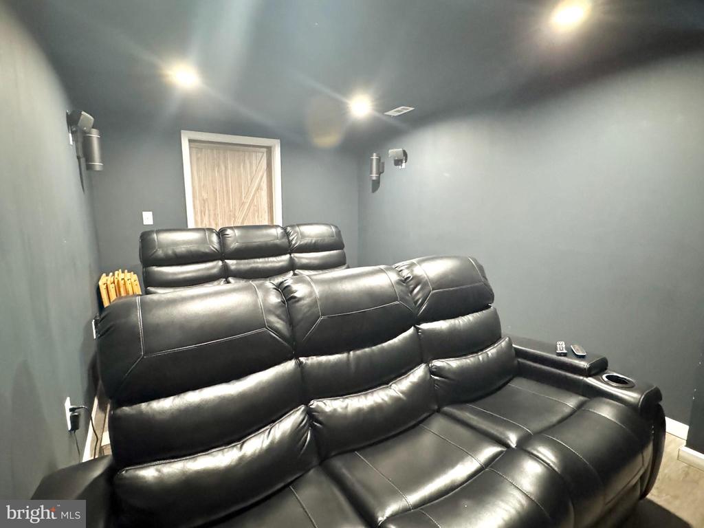 7397 NEW CUT ROAD