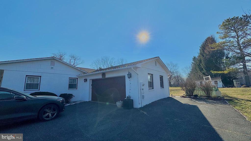7397 NEW CUT ROAD