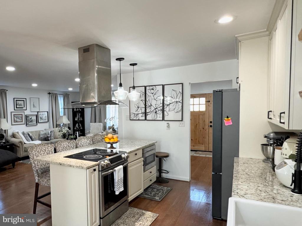 7397 NEW CUT ROAD