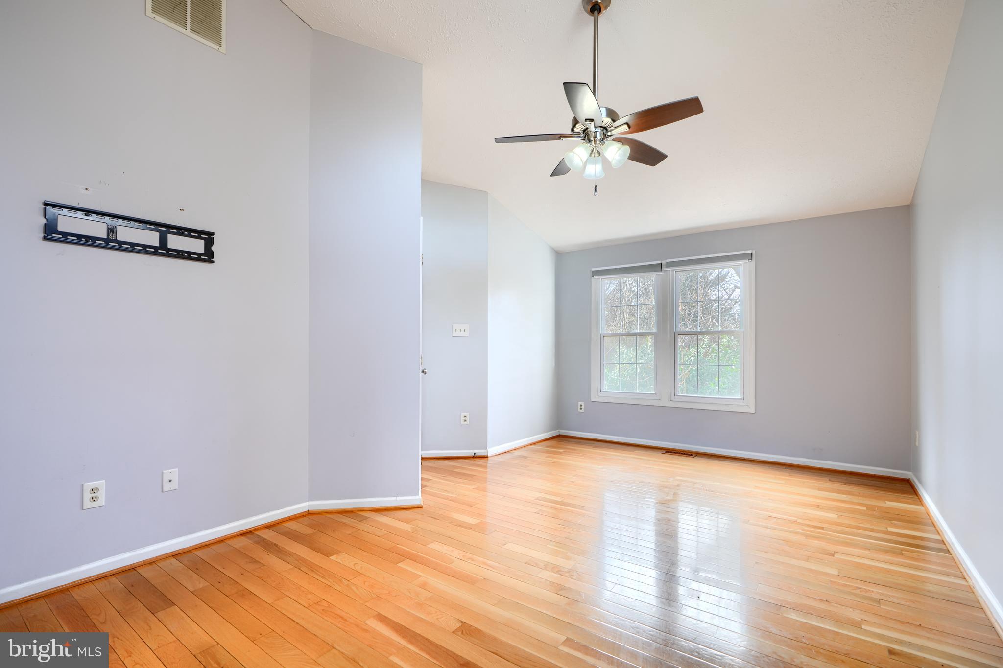 9318 HINES ESTATES DRIVE