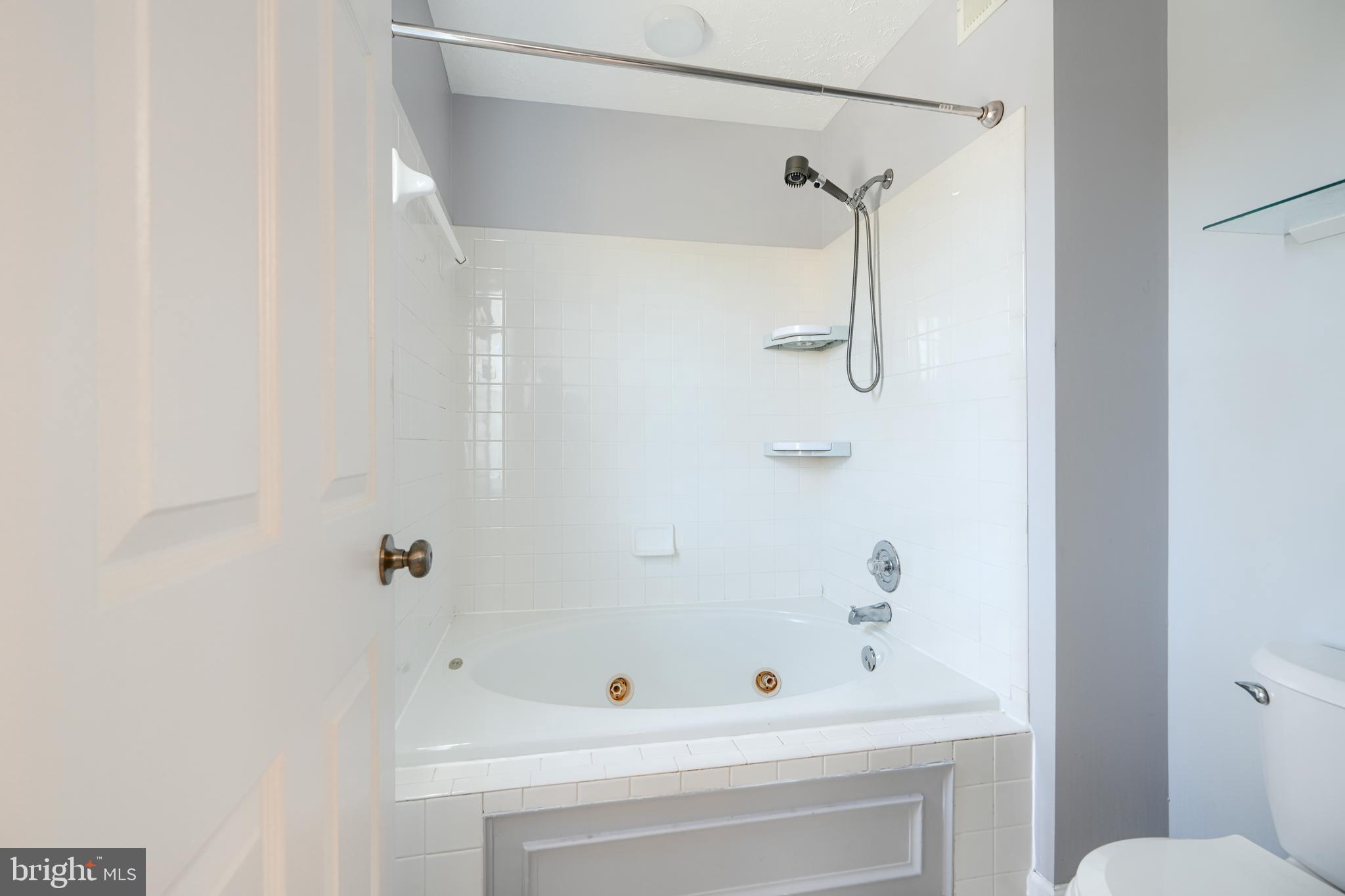 9318 HINES ESTATES DRIVE