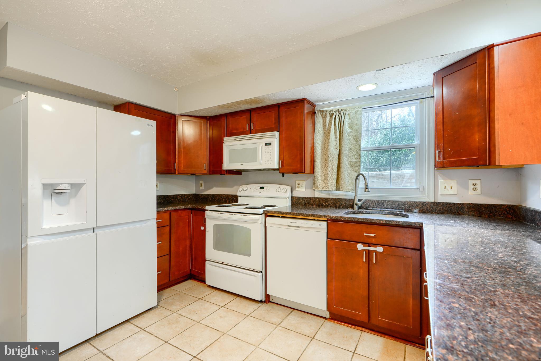 9318 HINES ESTATES DRIVE