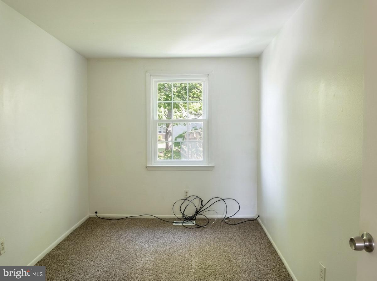 16 SLAVIN COURT 4H