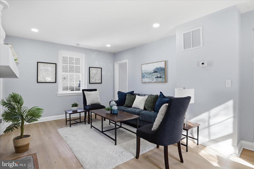 608 MARWOOD ROAD