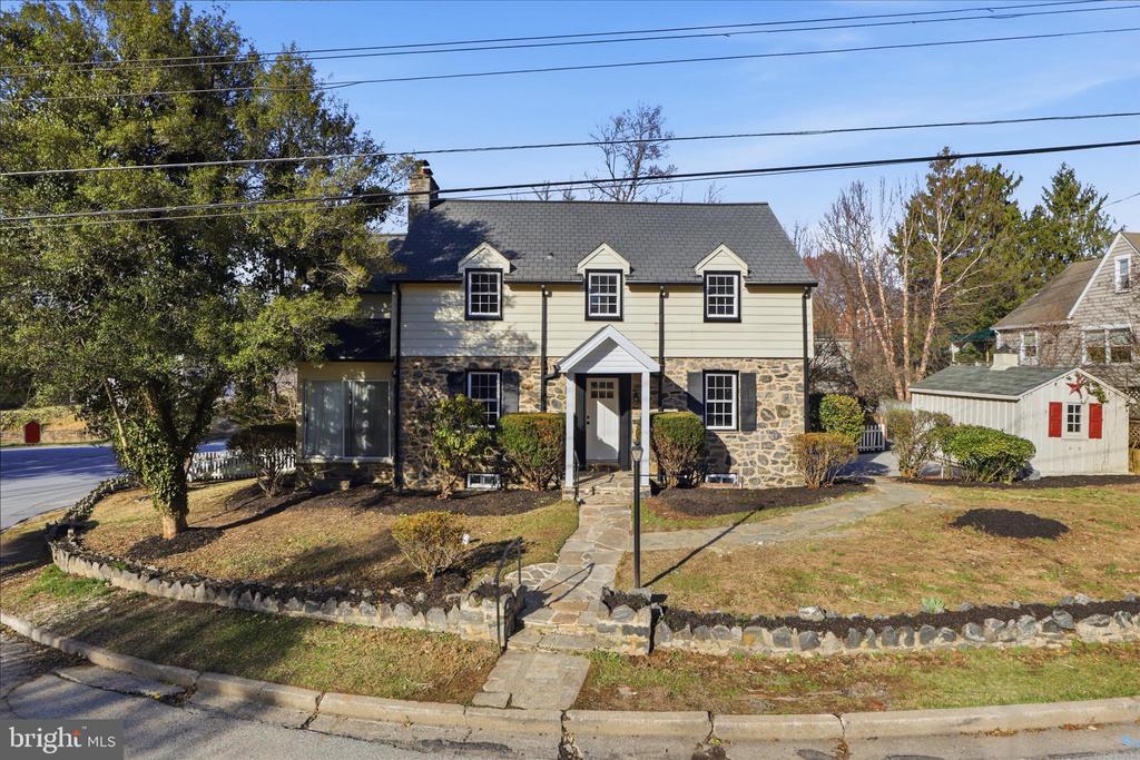 608 MARWOOD ROAD