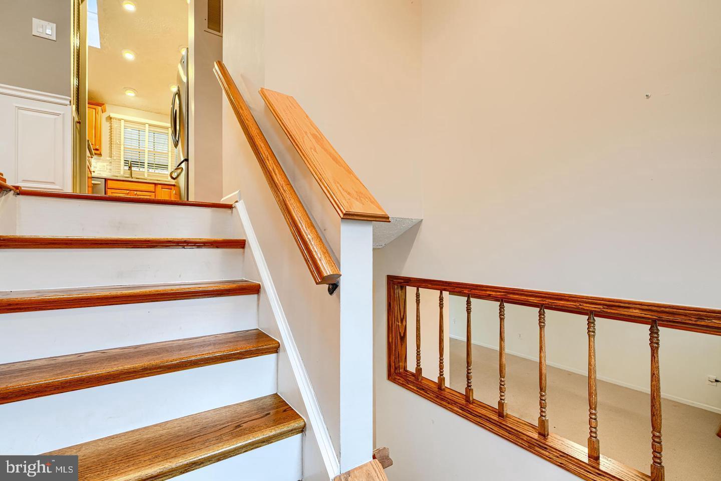 8908 GOLDEN TREE LANE