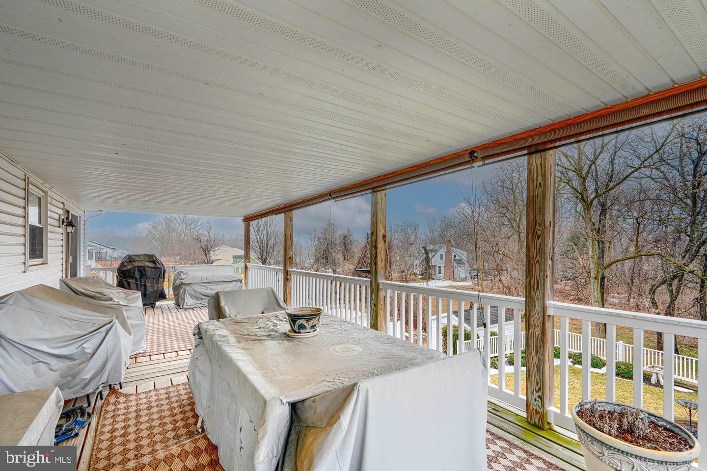 8908 GOLDEN TREE LANE