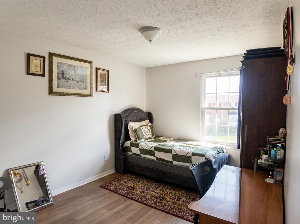 16 POWHURST COURT