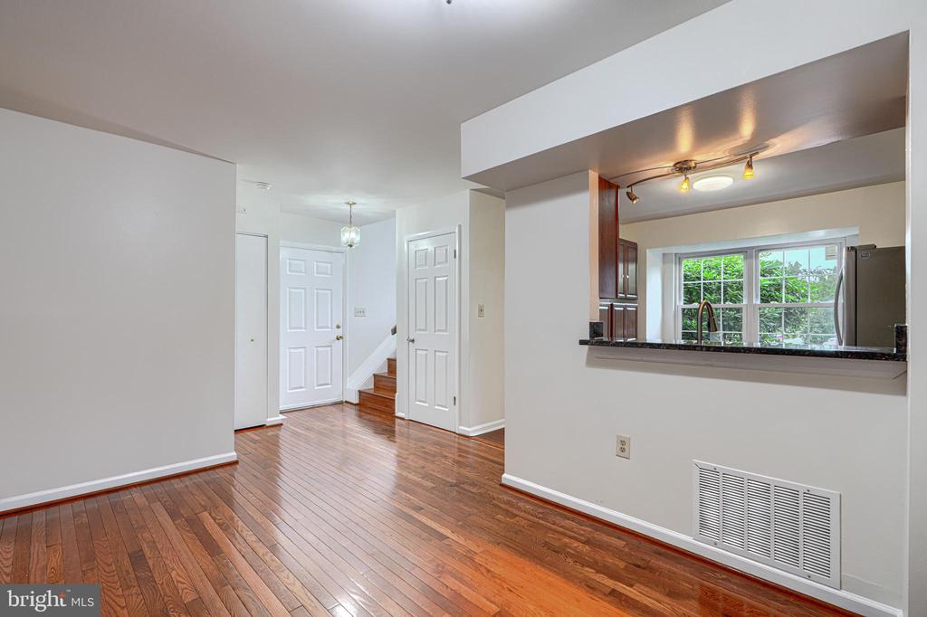3023 N BRANCH LANE