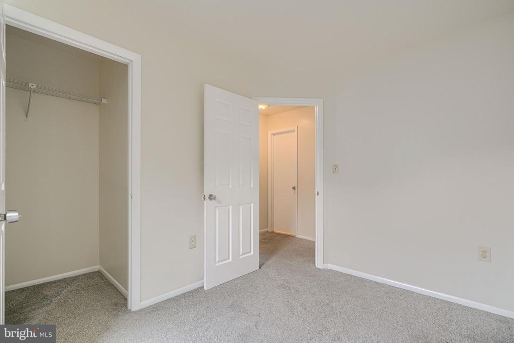 3023 N BRANCH LANE