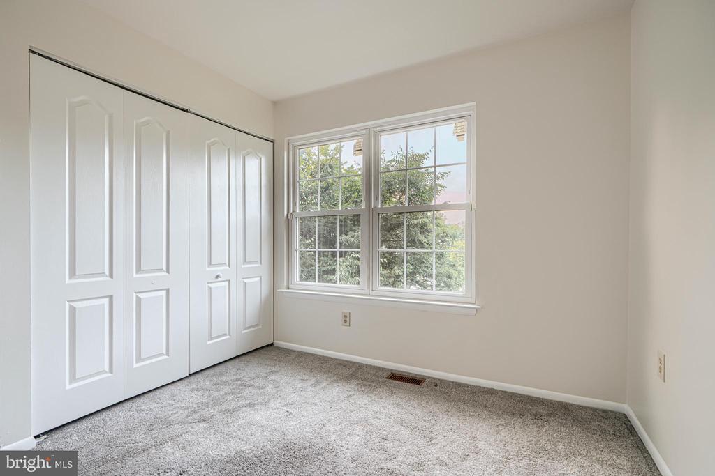 3023 N BRANCH LANE