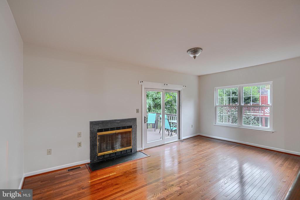 3023 N BRANCH LANE