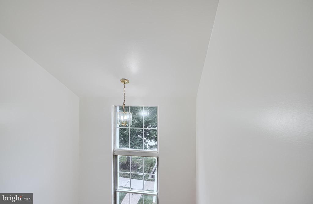 3023 N BRANCH LANE